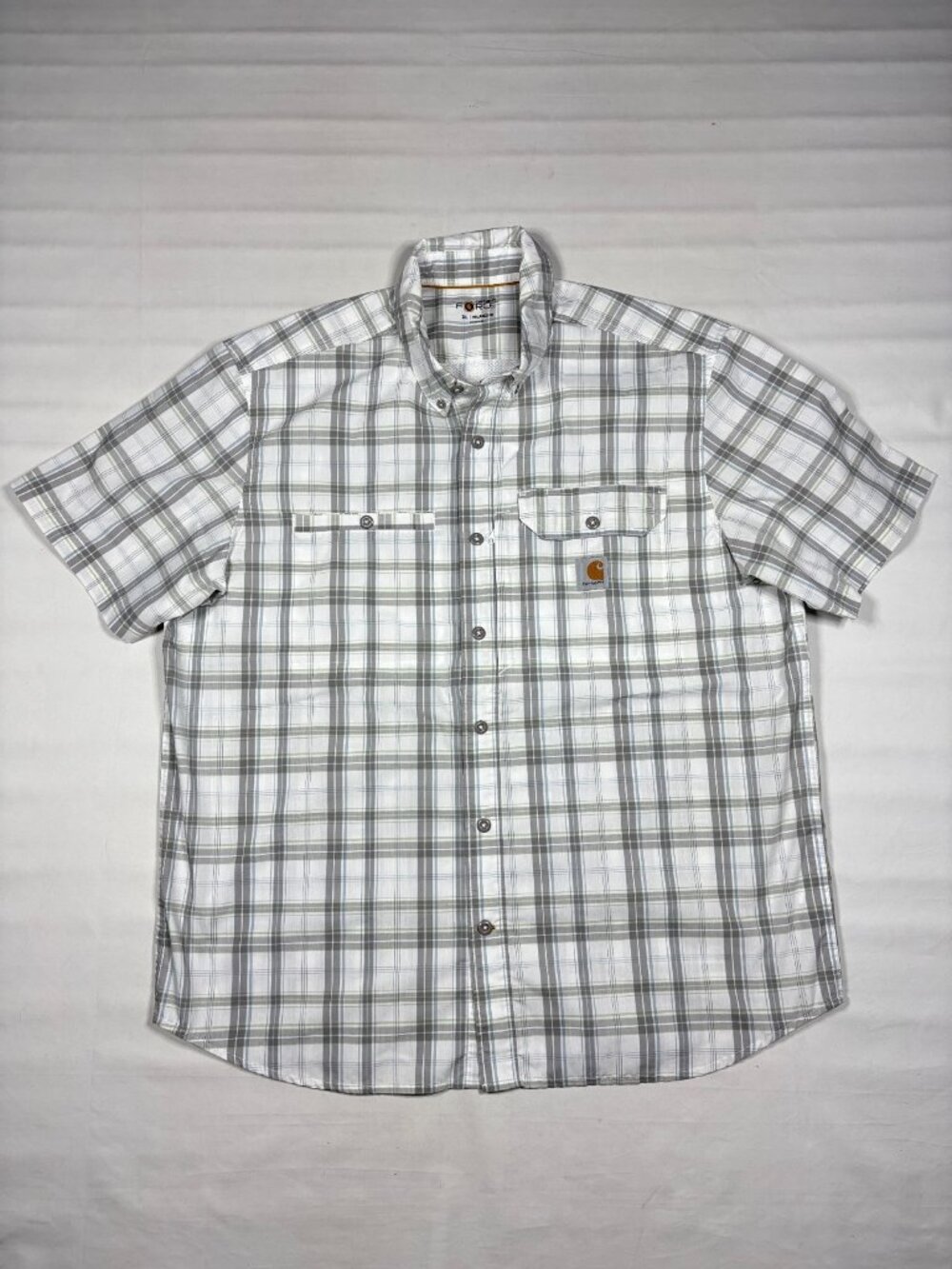 Carhartt Force Men's XL White Grey Plaid Short Sleeve Ridgefield Work Shirt 1024